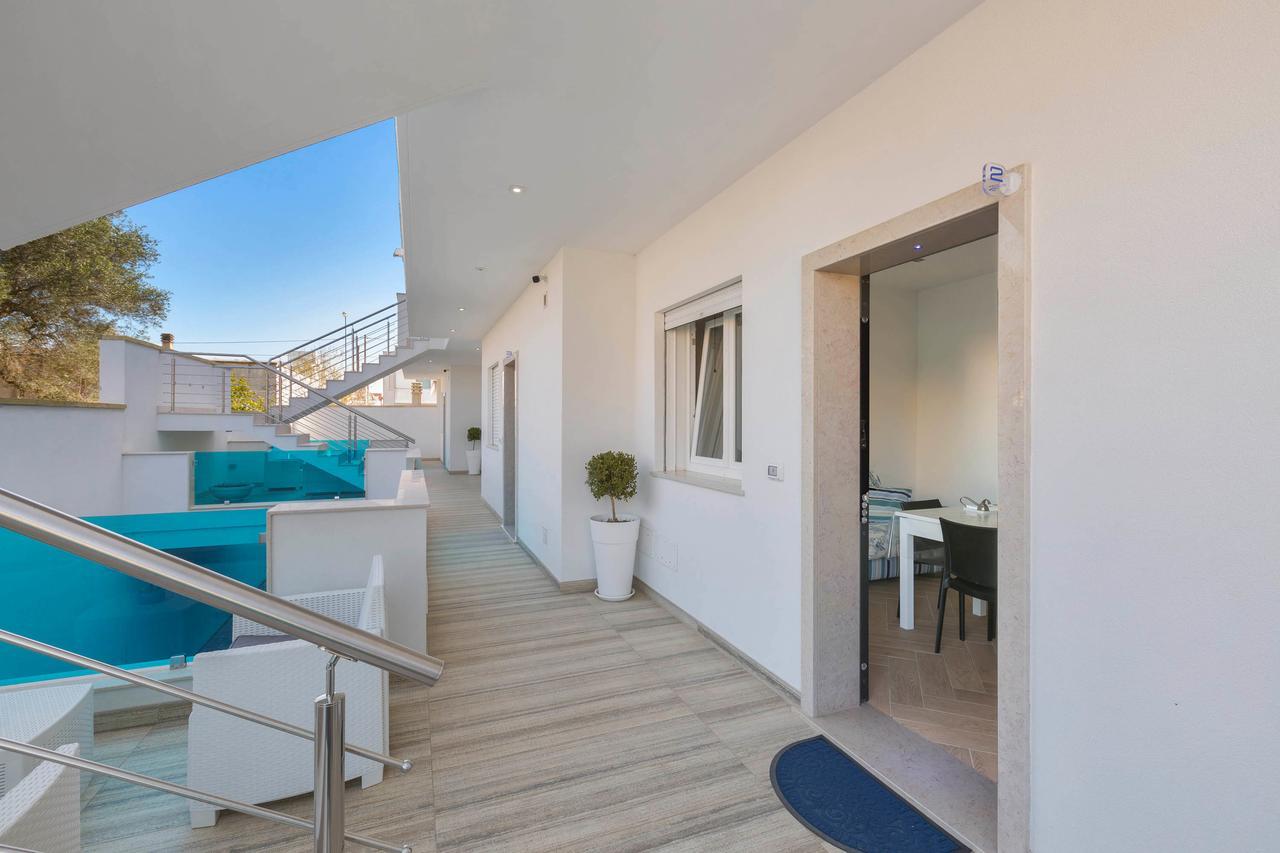 Absolute Suite Apartments Porto Cesareo Exterior photo