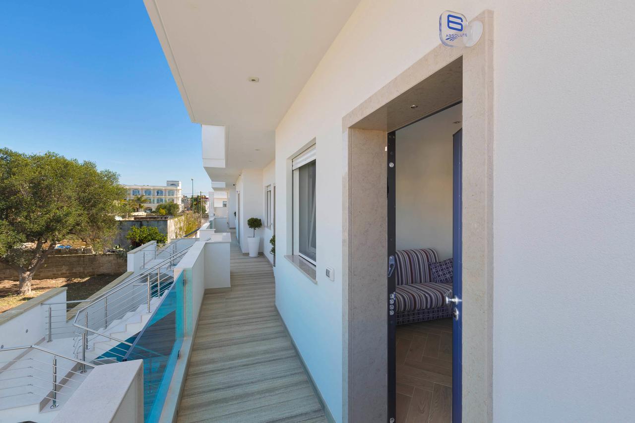 Absolute Suite Apartments Porto Cesareo Exterior photo